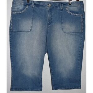 Gloria Vanderbilt 18W CAPRI Shorts Jeans Embroidered Stretch Cotton Comfortable